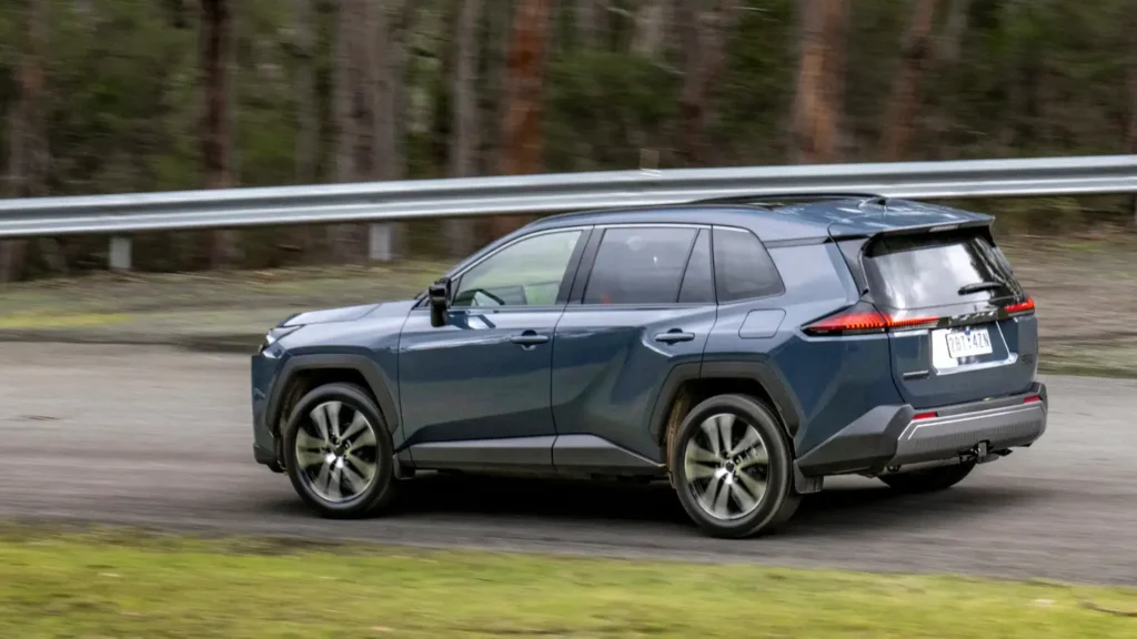 Toyota RAV4 suv