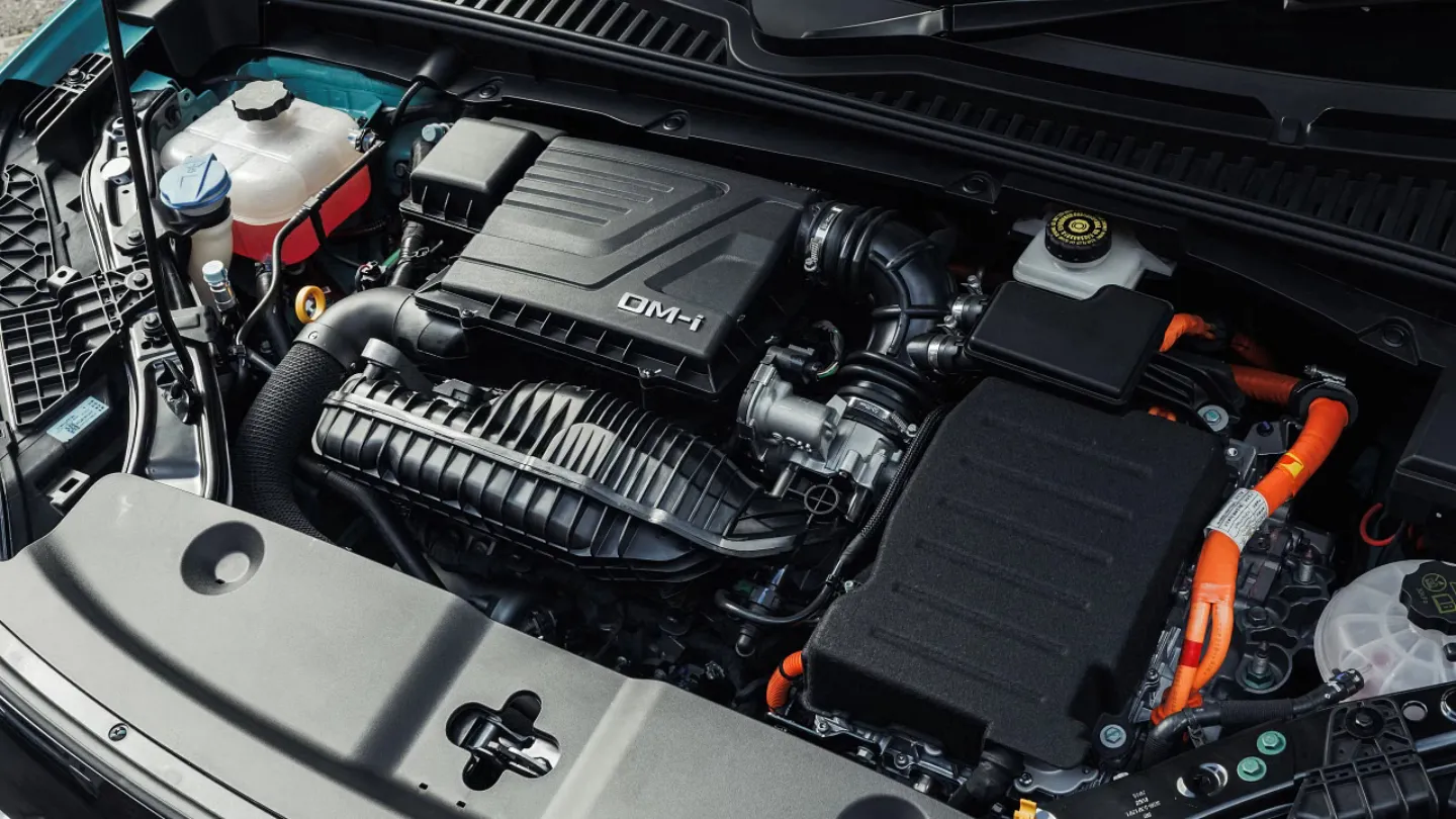 2027 BYD Atto 2 DM-i Turquoise Blue plug in hybrid engine