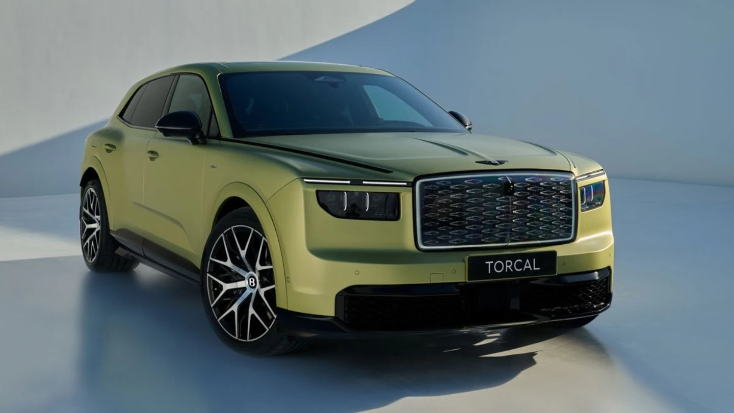 2027 Bentley Torcal EV exterior front side 2