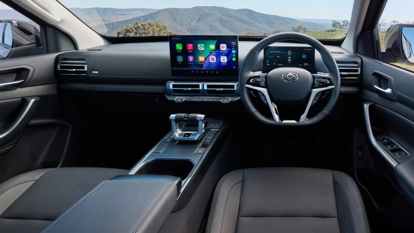 2027 LDV T60 dual cab 2.5L diesel ute interior cockpit