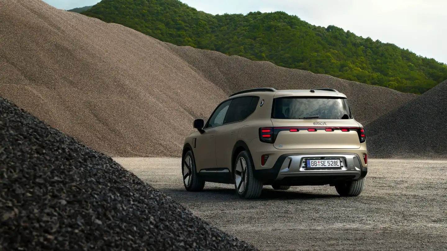 2027 Smart #5 electric SUV exterior rear