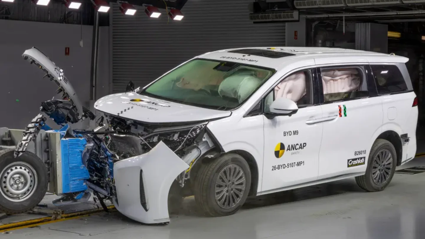 BYD M9 5-star ANCAP rating assessment 2