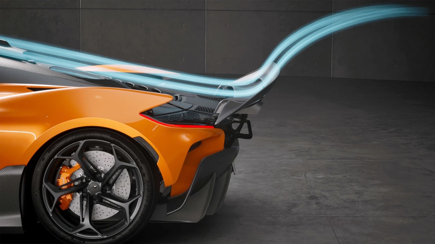 McLaren W1 downforce rear spoiler