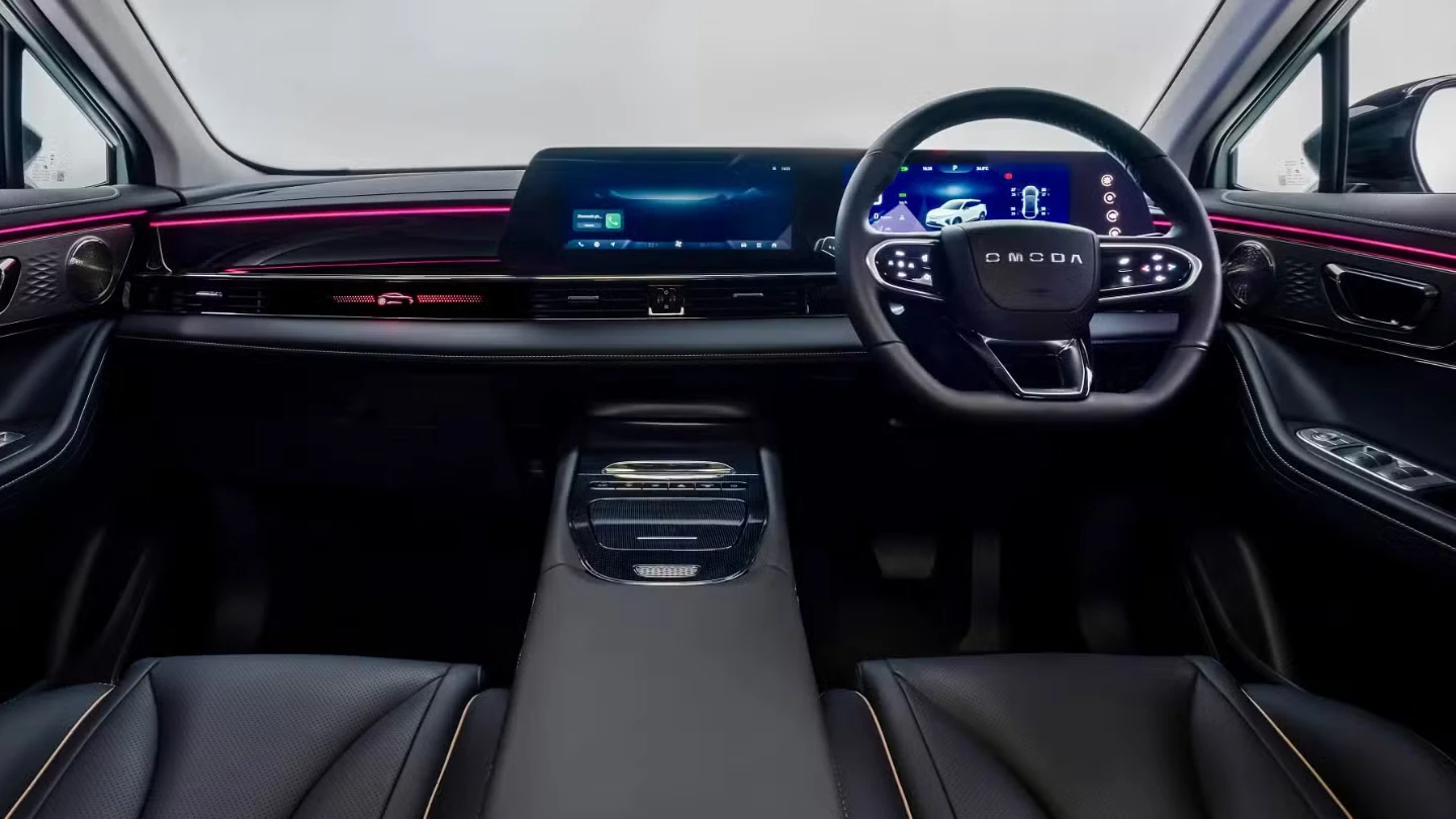 Omoda E5 or Chery E5 electric SUV australia interior cockpit