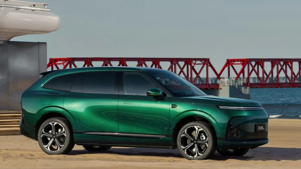 Upcoming XPeng G9L flagship SUV australia