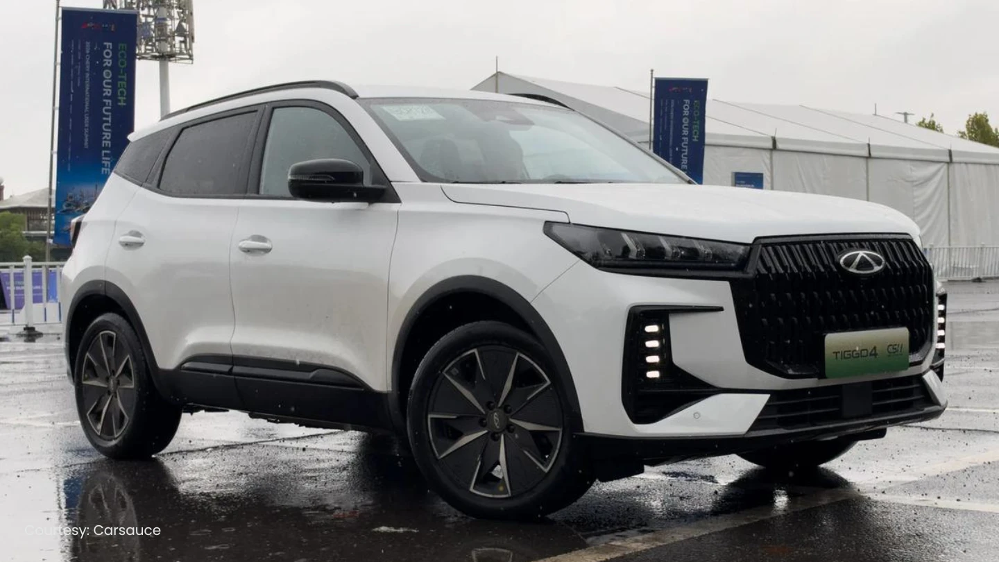 2027 Chery Tiggo 4 Hybrid SUV exterior front side