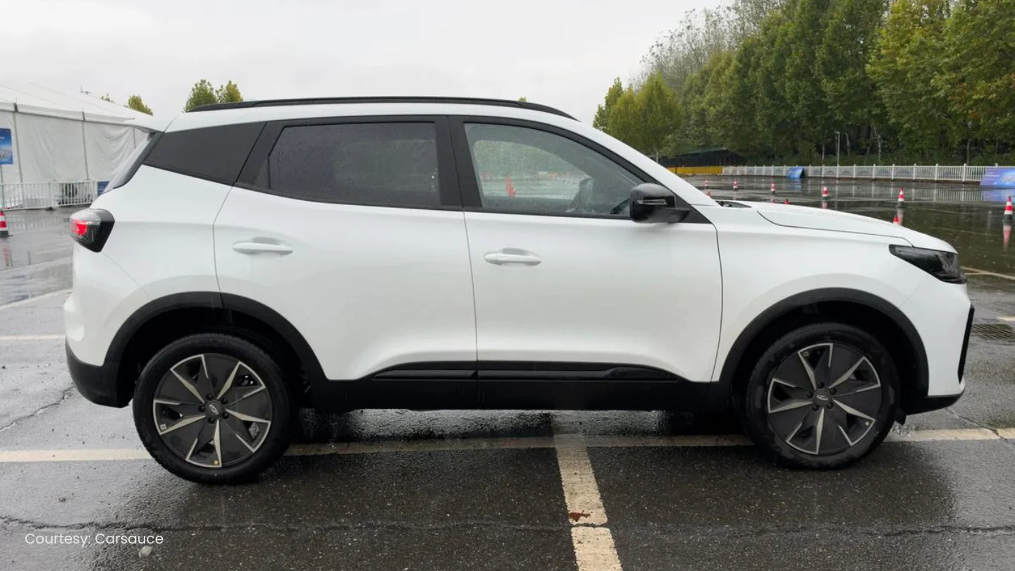 2027 Chery Tiggo 4 Hybrid SUV exterior side
