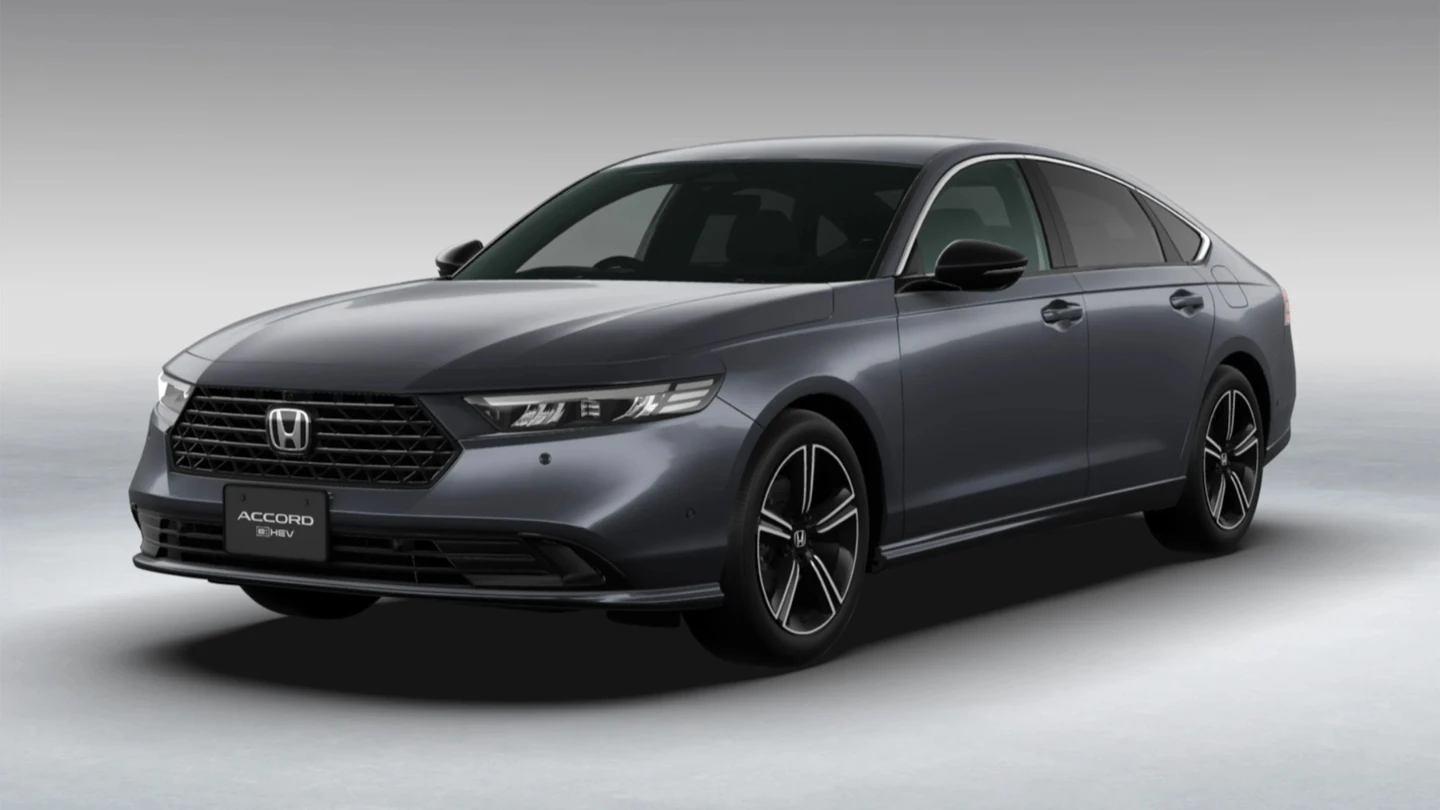 2027 Honda Accord e_HEV RS exterior front side
