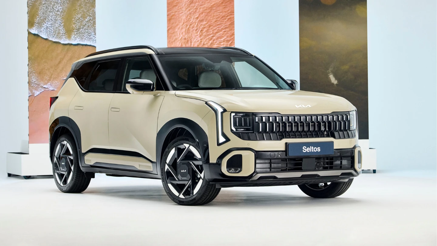 2027 Kia Seltos Hybrid GT Line exterior front side