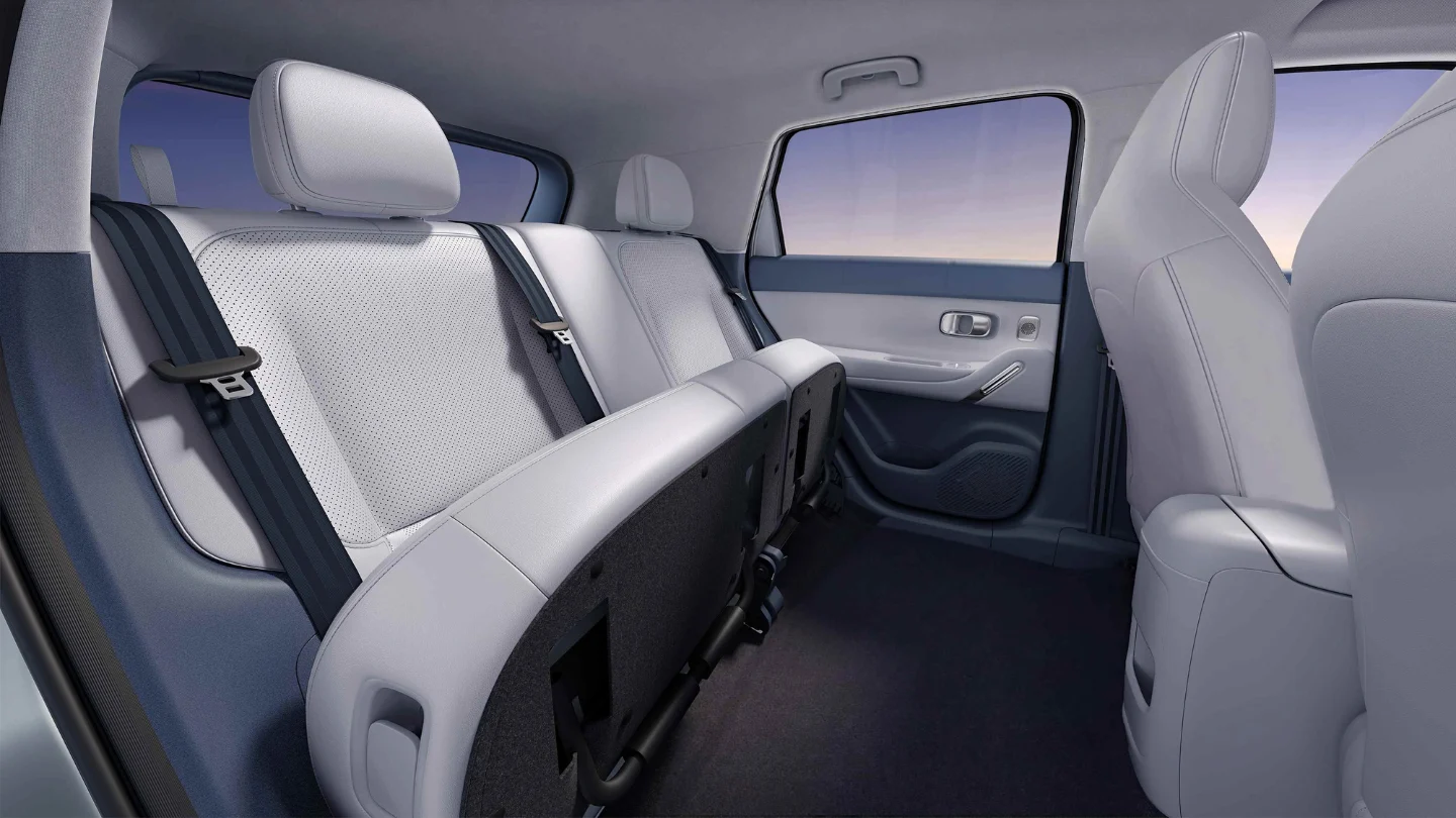 2027 Leapmotor B03X electric SUV interior rear seats
