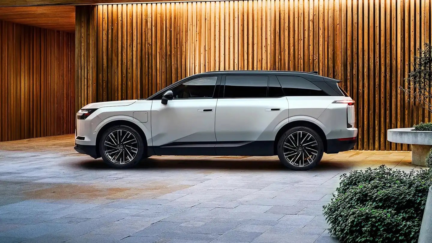 2027 Lexus TZ electric SUV exterior side
