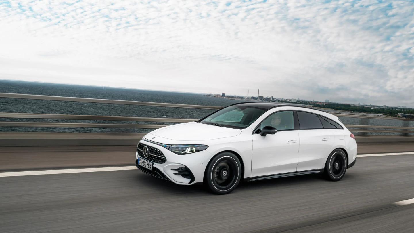 2027 Mercedes-Benz CLA Shooting Brake wagon exterior front side