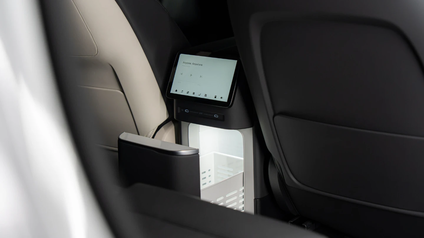 2027 Xpeng G9L large SUV interior cabin refrigerator