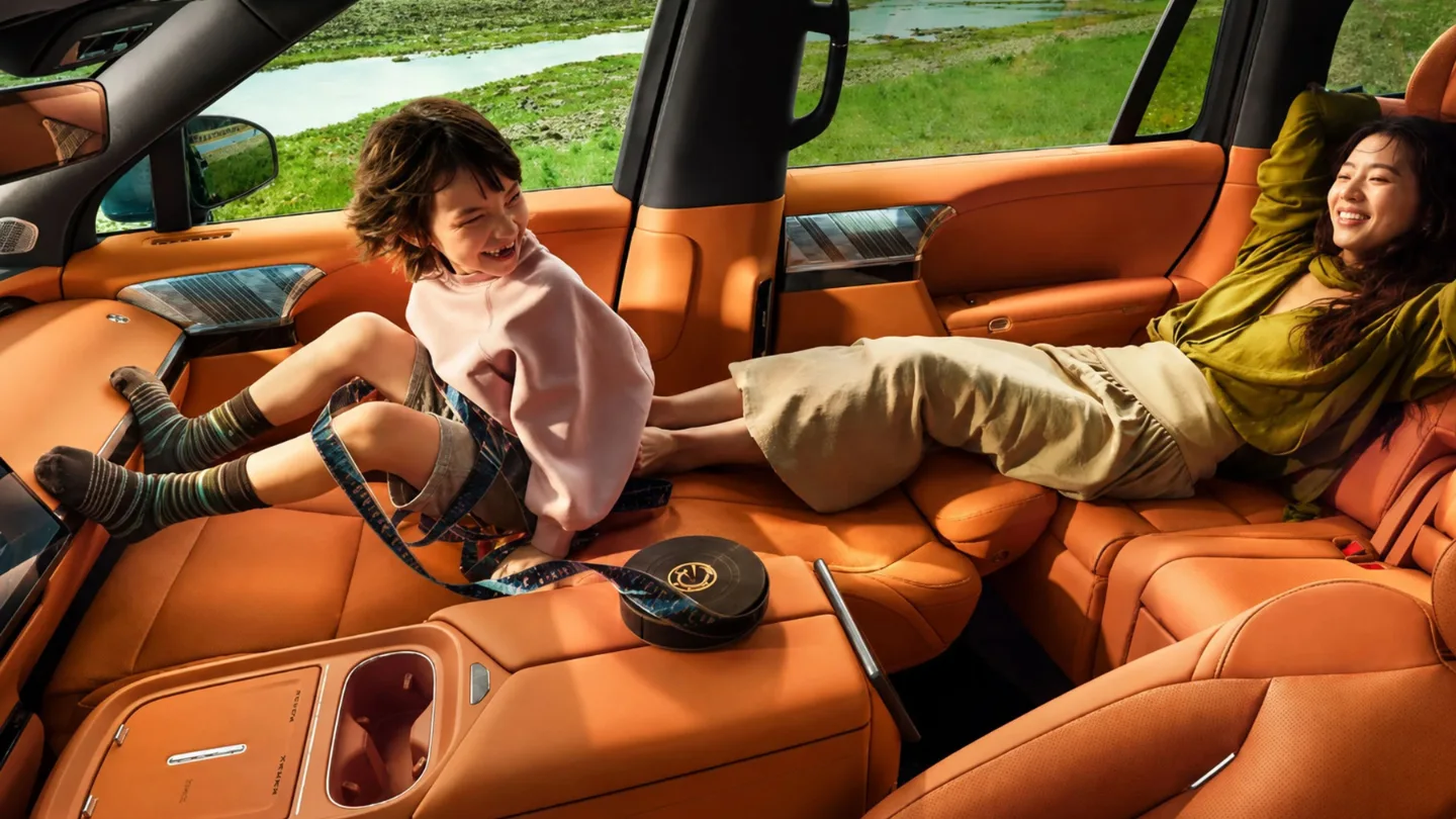 2027 Xpeng G9L large SUV interior cabin space