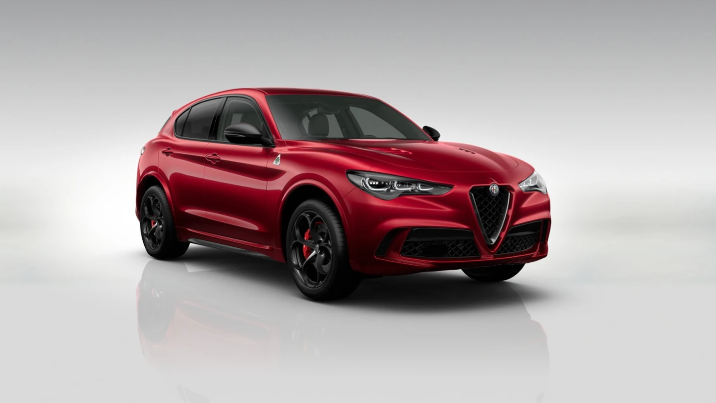 Alfa Romeo Stelvio Quadrifoglio performance suv