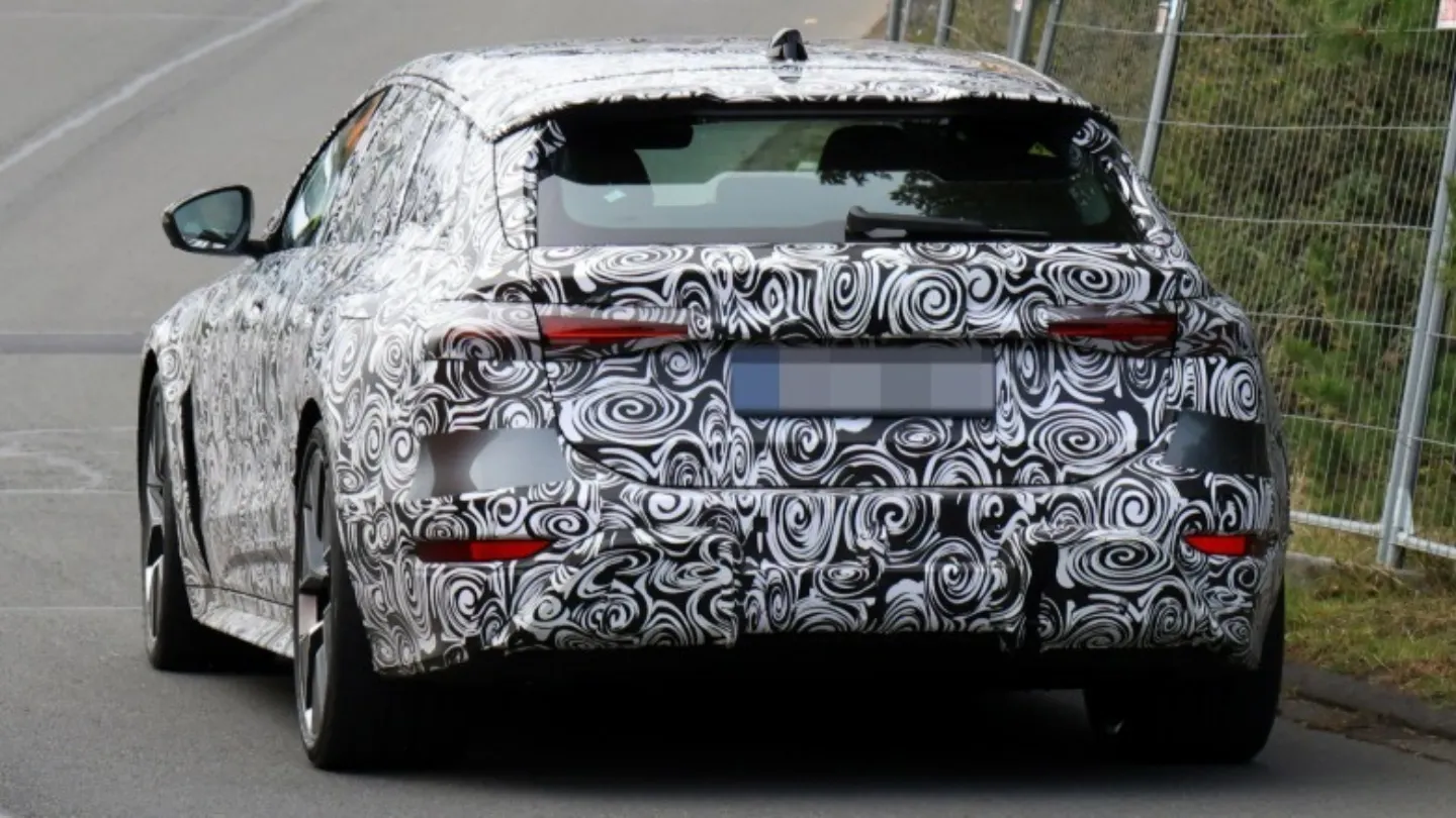 Audi S6 Avant E-Tron Performance test mule spotted rear