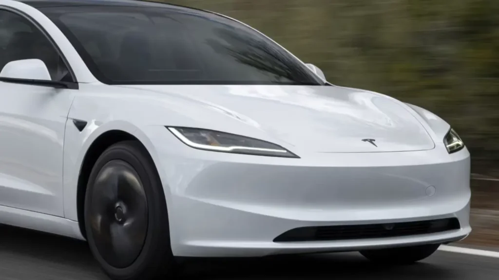 Tesla Model 3 RWD