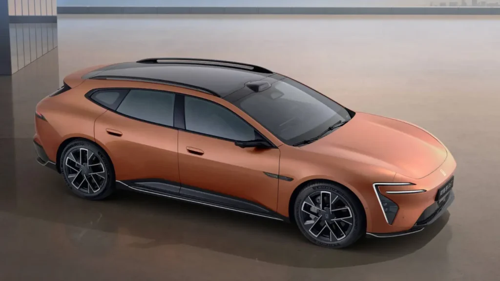 Avatr 06T electric wagon