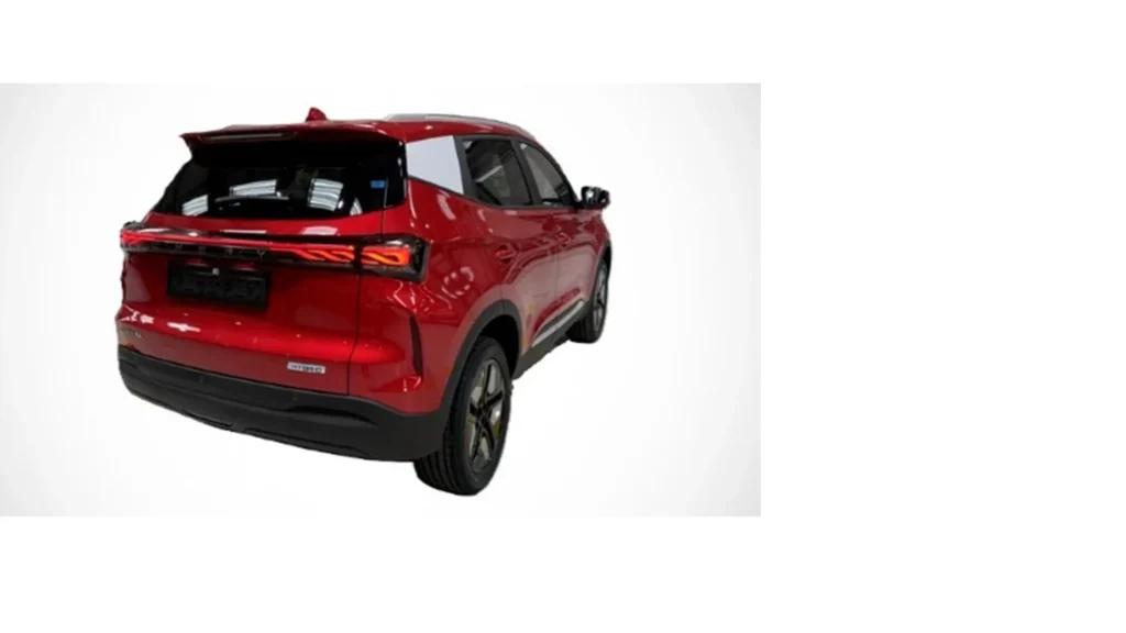 Chery Tiggo 4 facelift Q4 2026 leaked photo rear side red