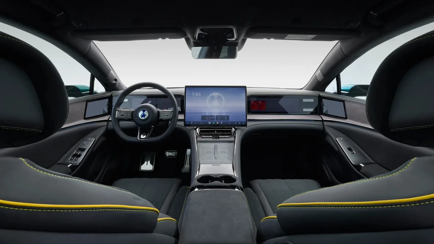 Denza Z9 GT electric shooting brake interior cockpit