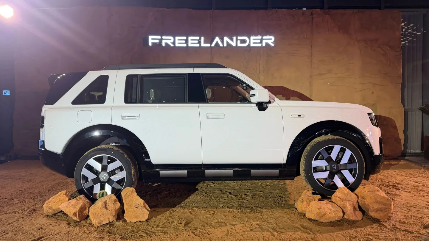 Upcoming Freelander 8 SUV on presentation