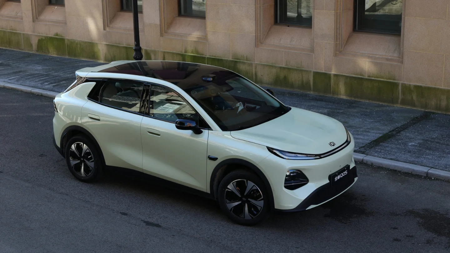 Nevo Q05 mid-size SUV