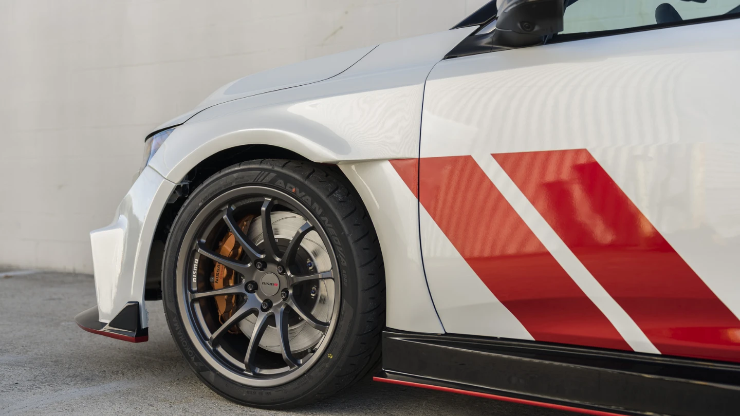 Nissan Sentra Spec-V Concept exterior side close up
