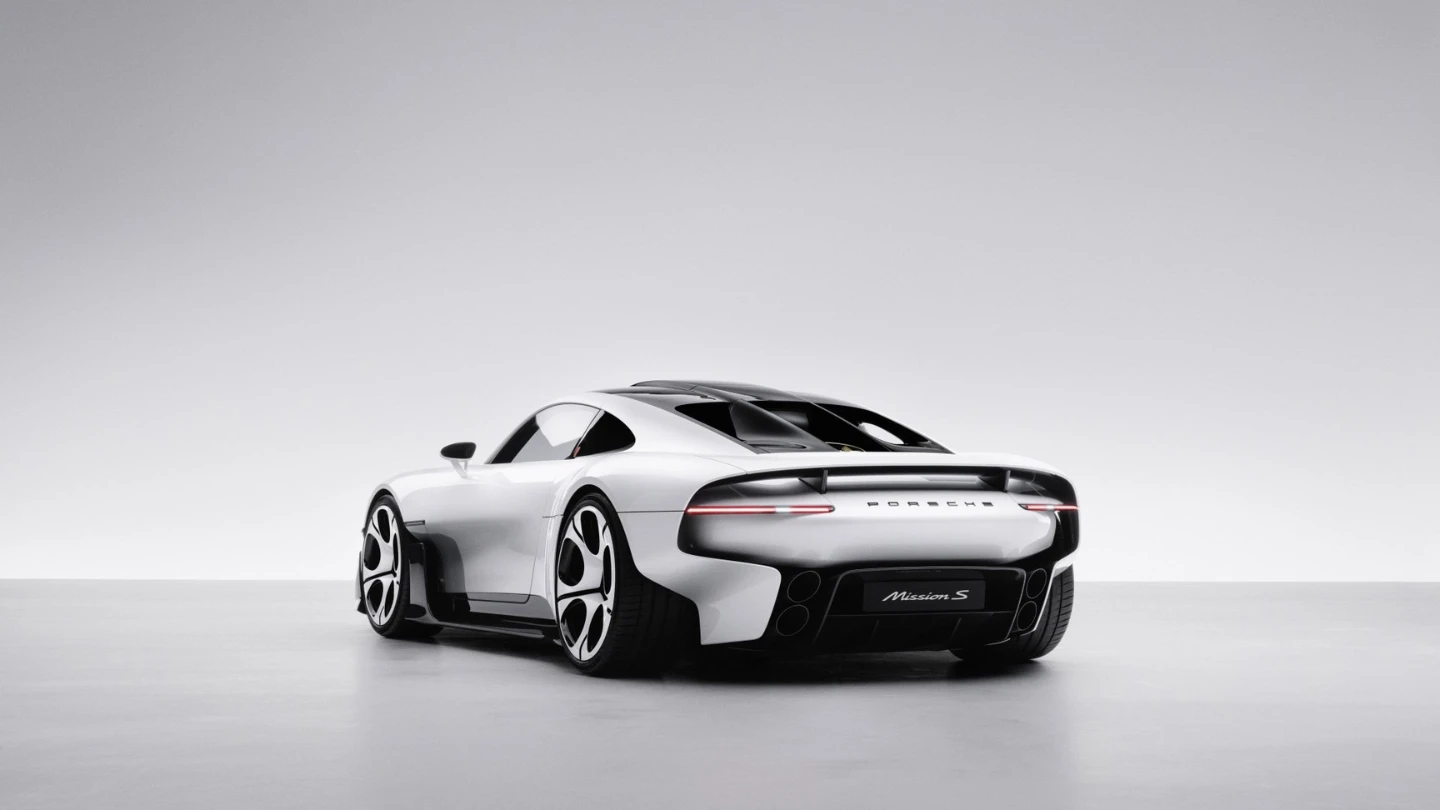 Porsche Mission S concept exterior rear side