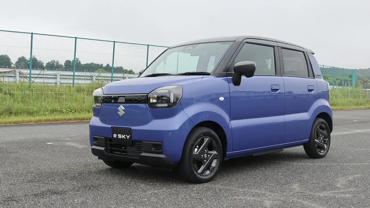 Suzuki eSky electric kei car exterior front side